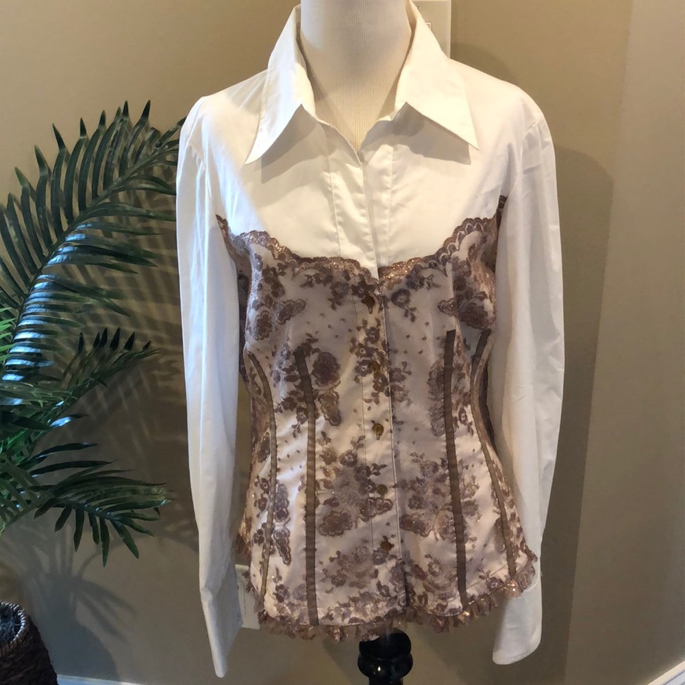 Caché button up top with gold lace. Large